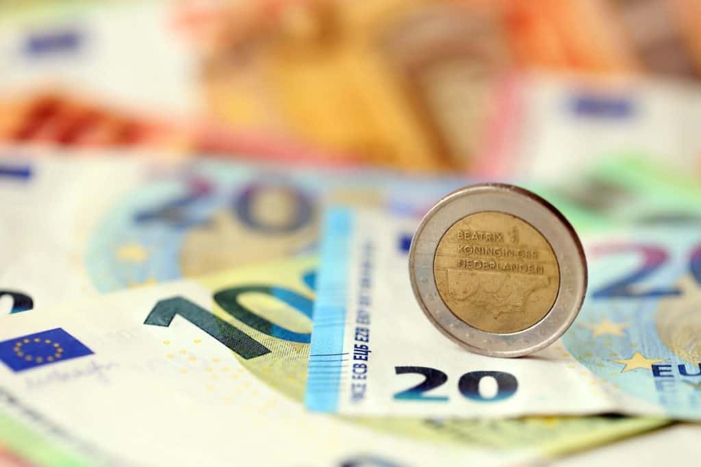 Kako postaviti proračun i pridržavati se financijskog plana Kako postaviti proračun i pridržavati se financijskog plana