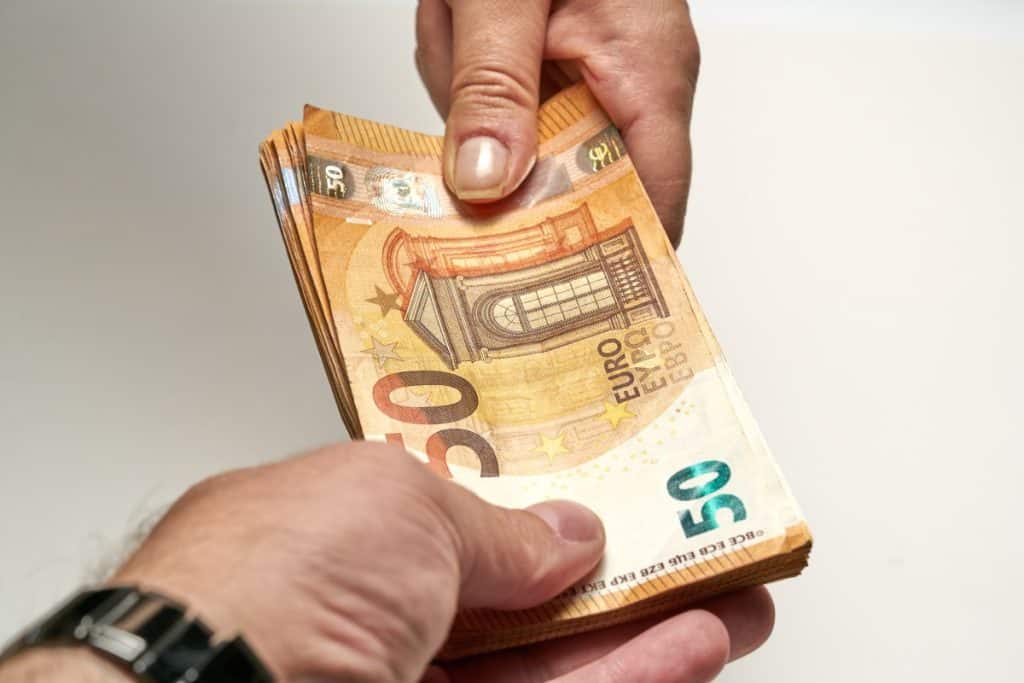 Kako prepoznati najbolju ponudu među online kreditima Kako prepoznati najbolju ponudu među online kreditima