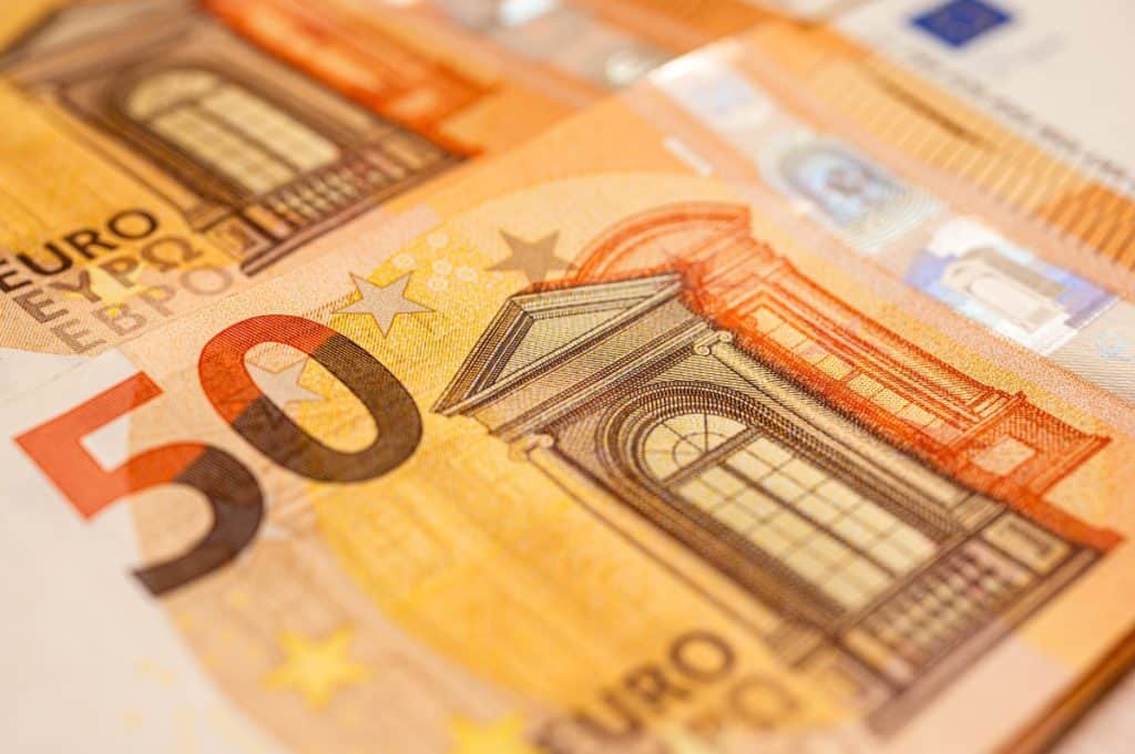 Ulaganje u zelene projekte financijska i etička dobit Ulaganje u zelene projekte financijska i etička dobit